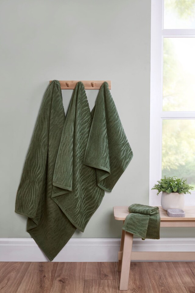 image 1 of Safari Pure Cotton Bath Sheet Towels Set Of 2 | Green | Bath sheet | 2