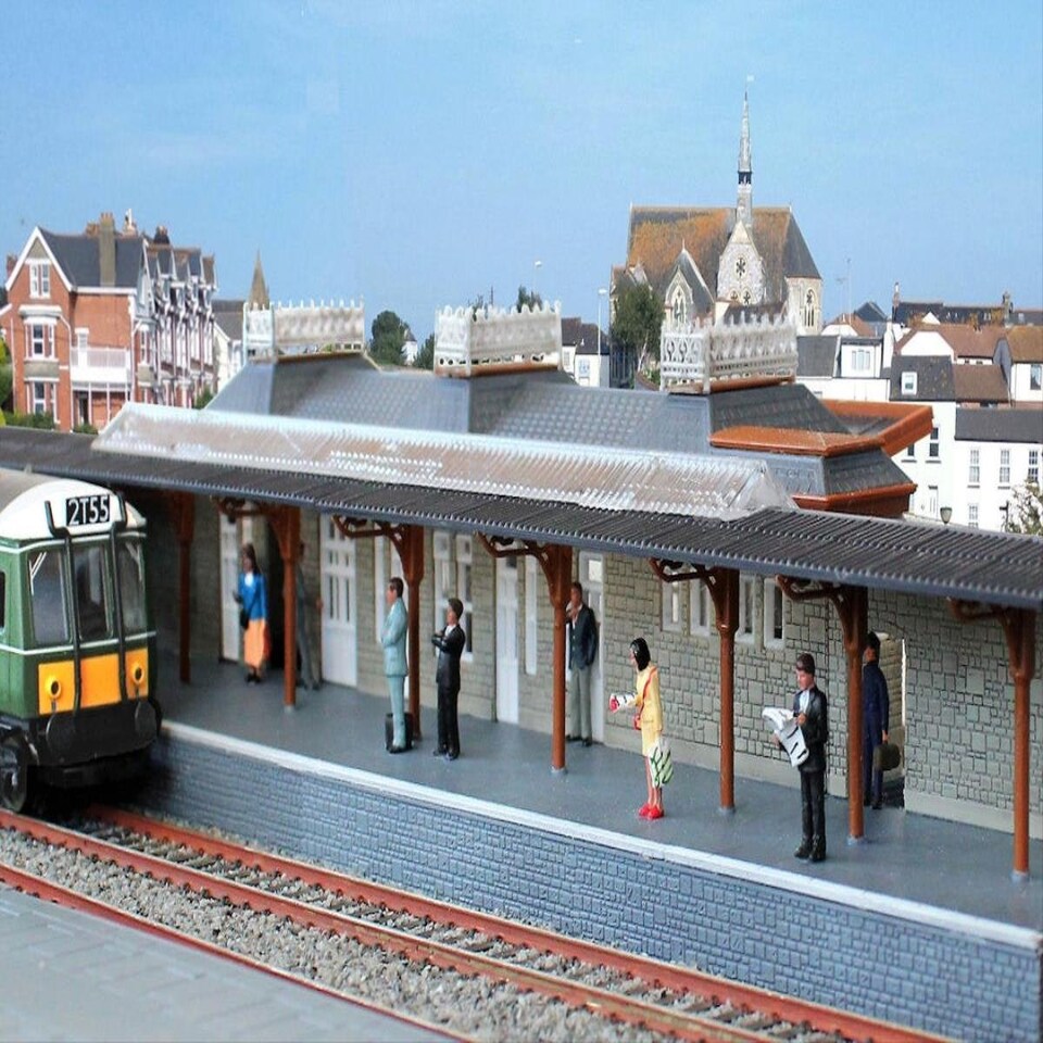 image 1 of GM Structures Teignmouth Station Kit