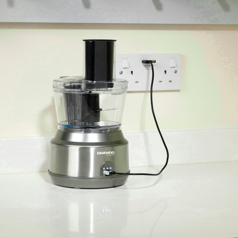 image 1 of Daewoo Freedom USB Recharcgeable Cordless Pro Food Processor