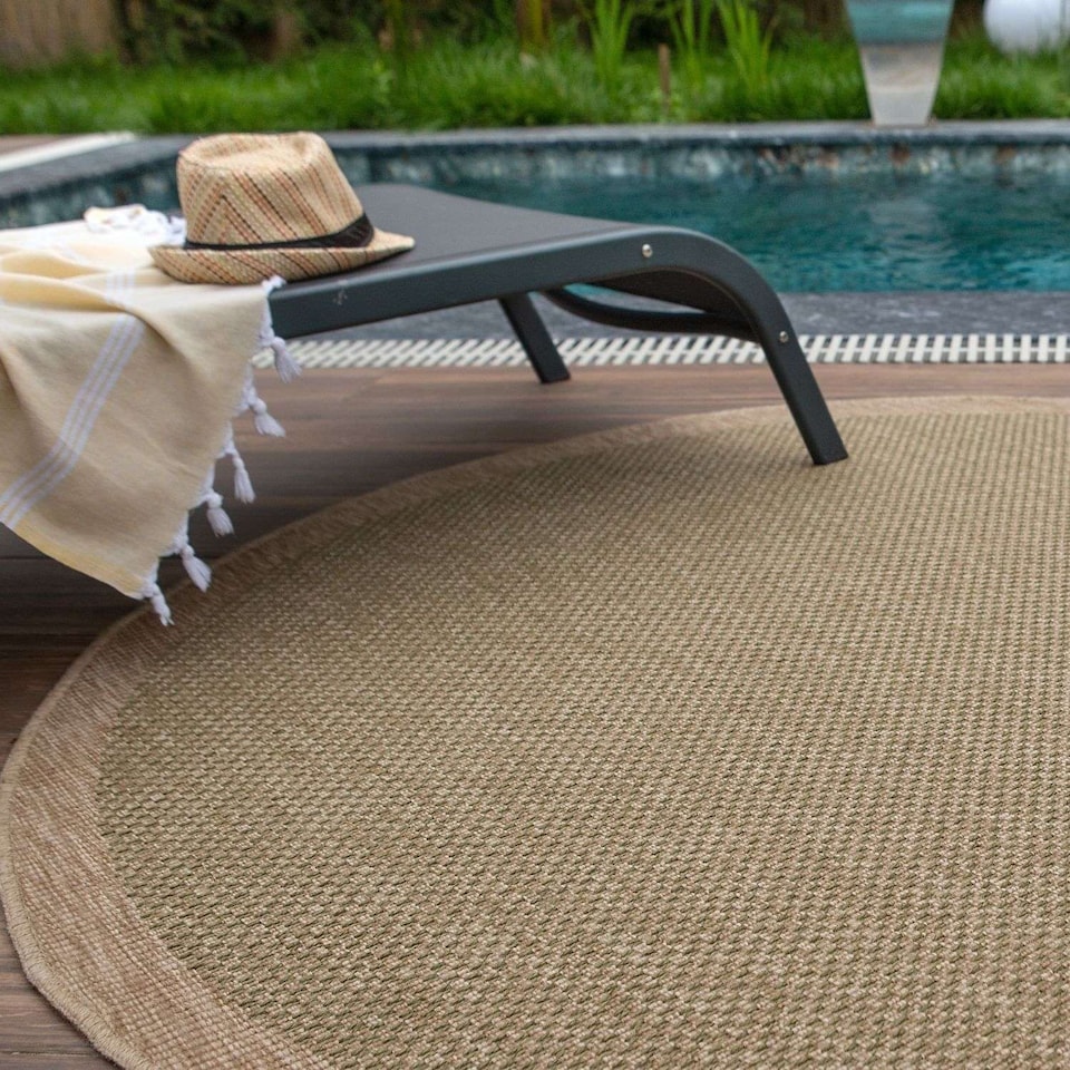 image 1 of The Rugs Nature Collection Square Dots Design Outdoor Rugs Garden Patio | 5200