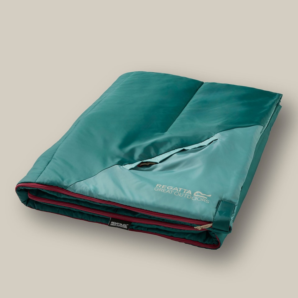 image 1 of Regatta Paven 2 Seaon Sleeping Bag