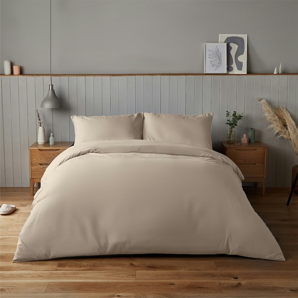 image 1 of Silentnight Supersoft Duvet Set | Black | King