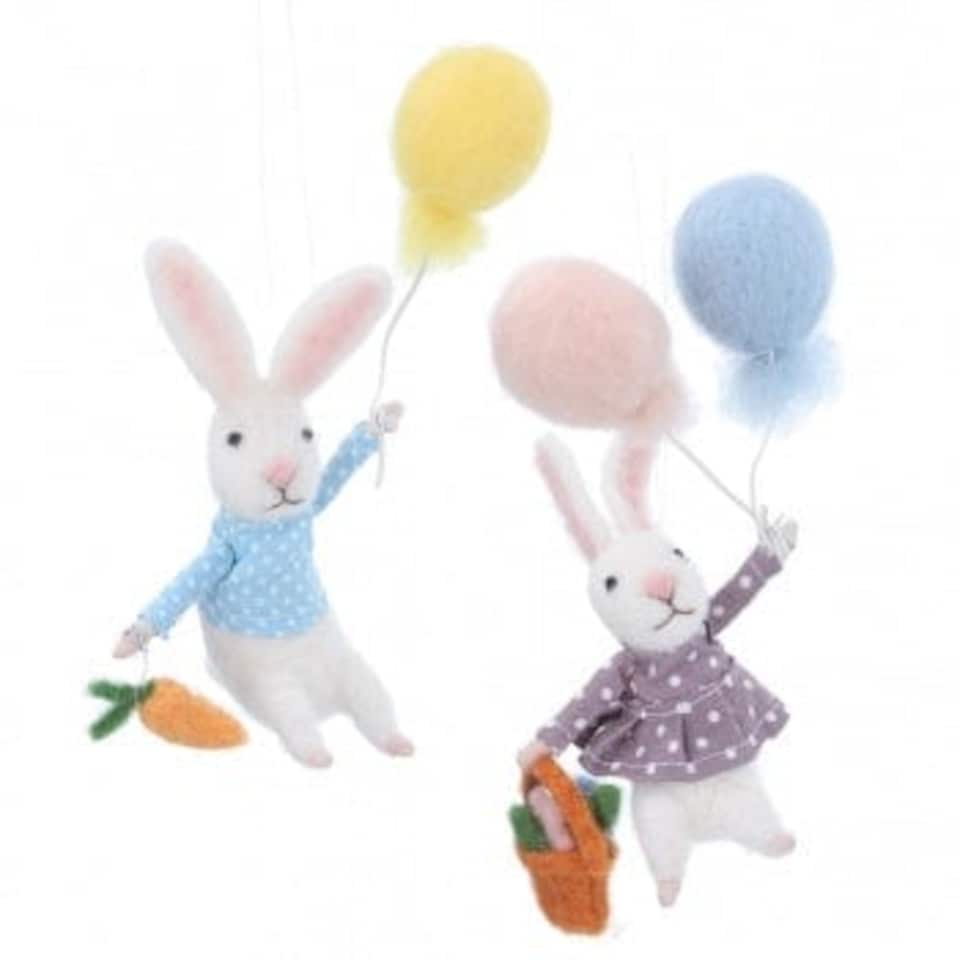 Gisela Graham Easter - Pair of Felt Bunnies with Balloons Easter Tree Decorations