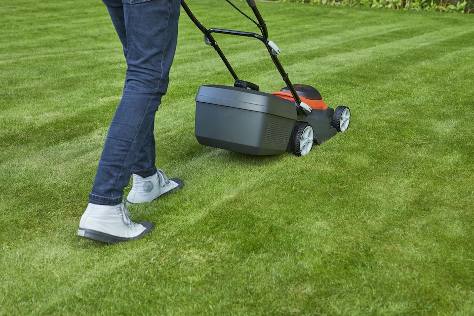 image 1 of Flymo UltraStore 340R Cordless Lawn Mower 34cm with Batteries