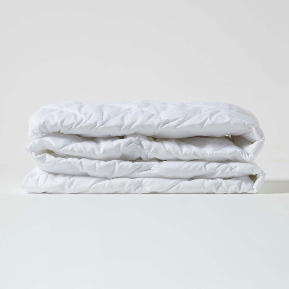 image 1 of Homescapes Anti Allergy Mattress Protector - Single | White | Single