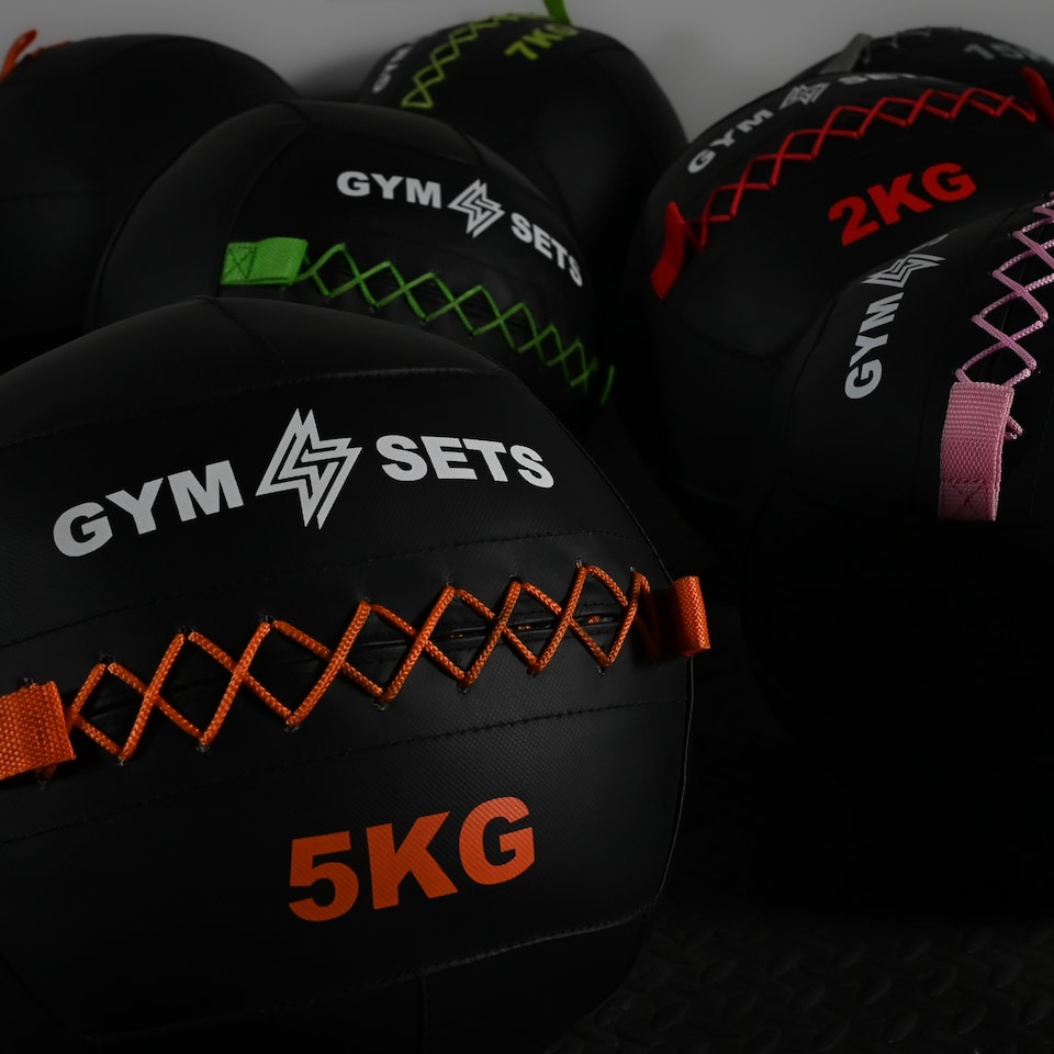 image 1 of GYM SETS UK GymSets Wall Ball- (4kg)