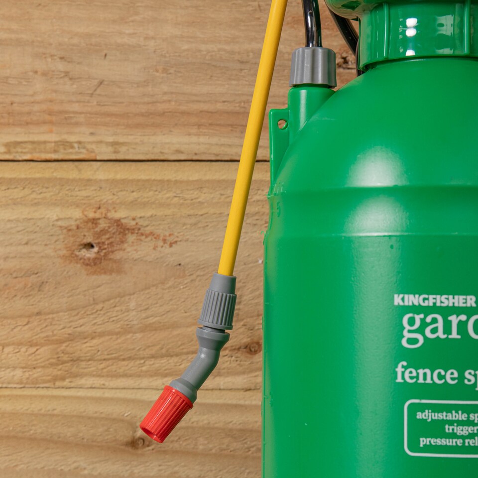 image 1 of 5 Litre Garden Fence Pressure Sprayer with Adjustable Spray Nozzle | Green | Green