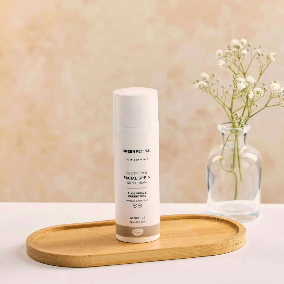 image 1 of Green People Scent Free Facial SPF15 Sun Cream - Suitable for Combination & Sensitive Skin - Paraben Free Sunscreen - Organic, Cruelty Free & Vegan, 50ml
