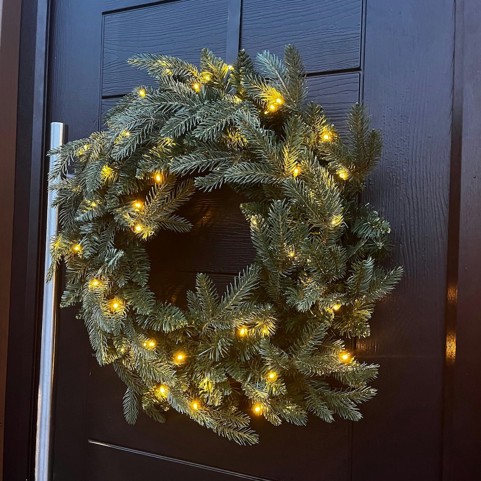 image 1 of 60cm Premium Mixed branch prelit Green Wreath - with timer