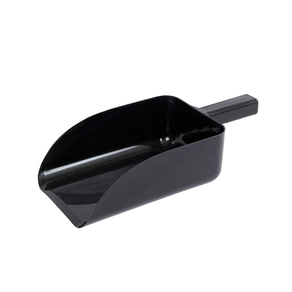 Roma Plastic Feed Scoop - Black - One Size