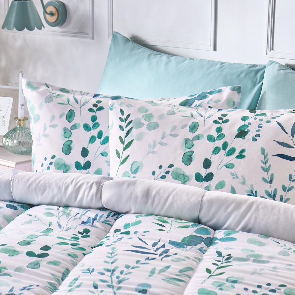 image 1 of OHS Floral Coverless 10.5 TOG Duvet Set Pillowcase Quilted Cover | Green | Sage | Double