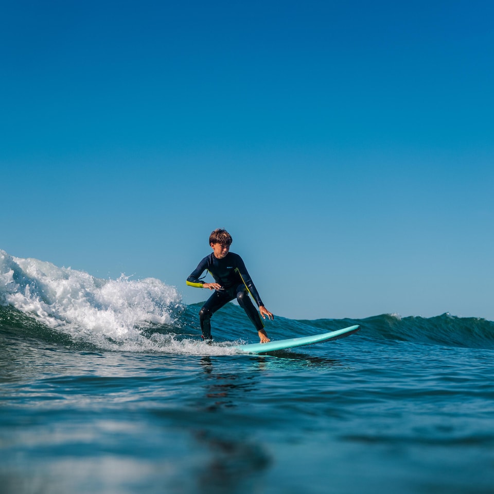 image 1 of Decathlon Kids’ Steamer Full Wetsuit 100 4/3
