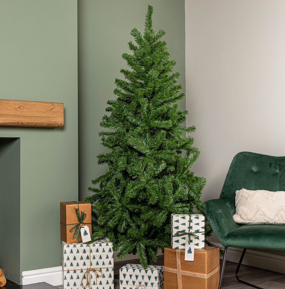 image 1 of 6ft Green Colorado Spruce Artificial Christmas Tree with 481 tips