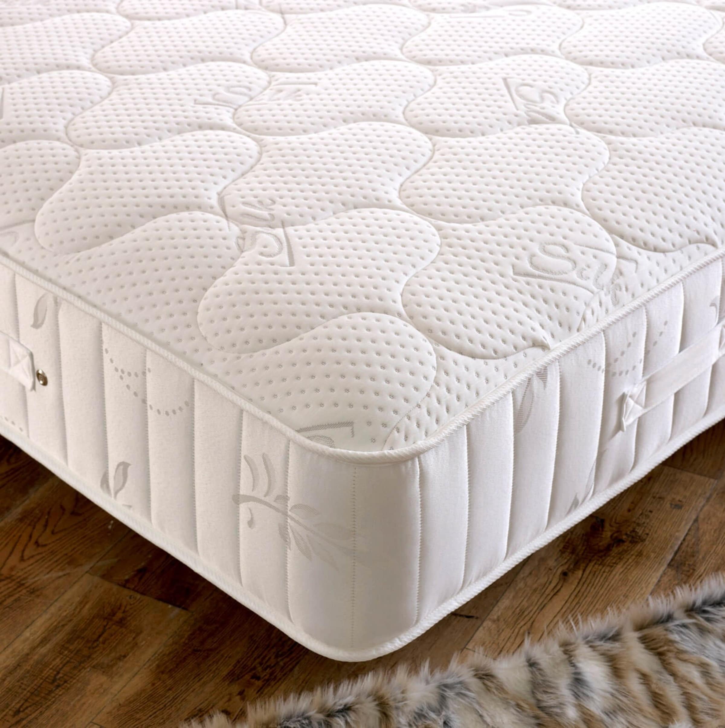 Silk 2500 7 Zone 5 Layer Quilted Pocket Spring Mattress - Medium Firm White White Small Double