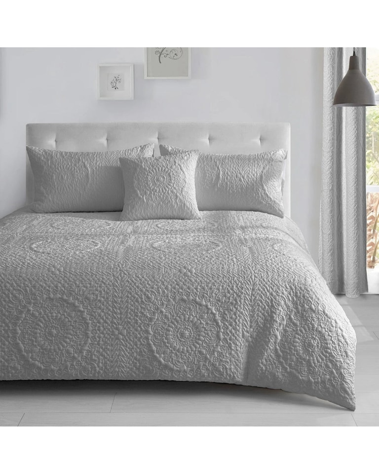 image 1 of Velosso Winchester Duvet Cover & Pillowcase Set