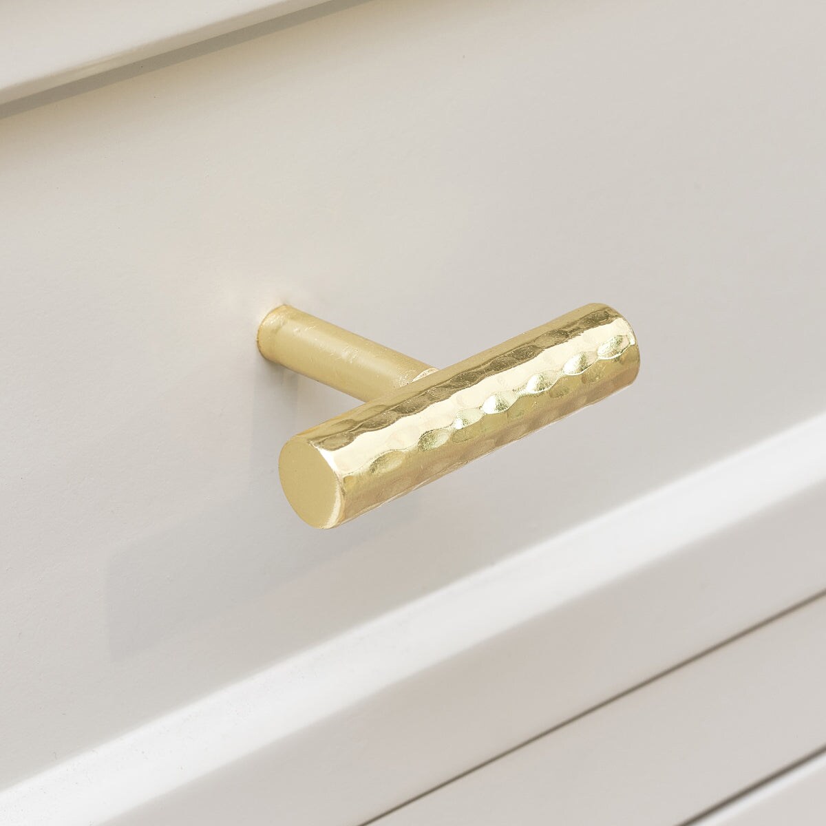 Melody Maison Gold Metal Hammered Bar Pull Handle - 5.5cm
