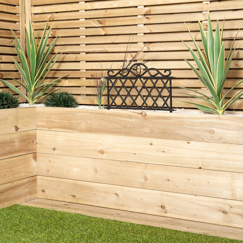 image 1 of 27cm Black Plastic Garden Patio Lawn Border Fence Edging White