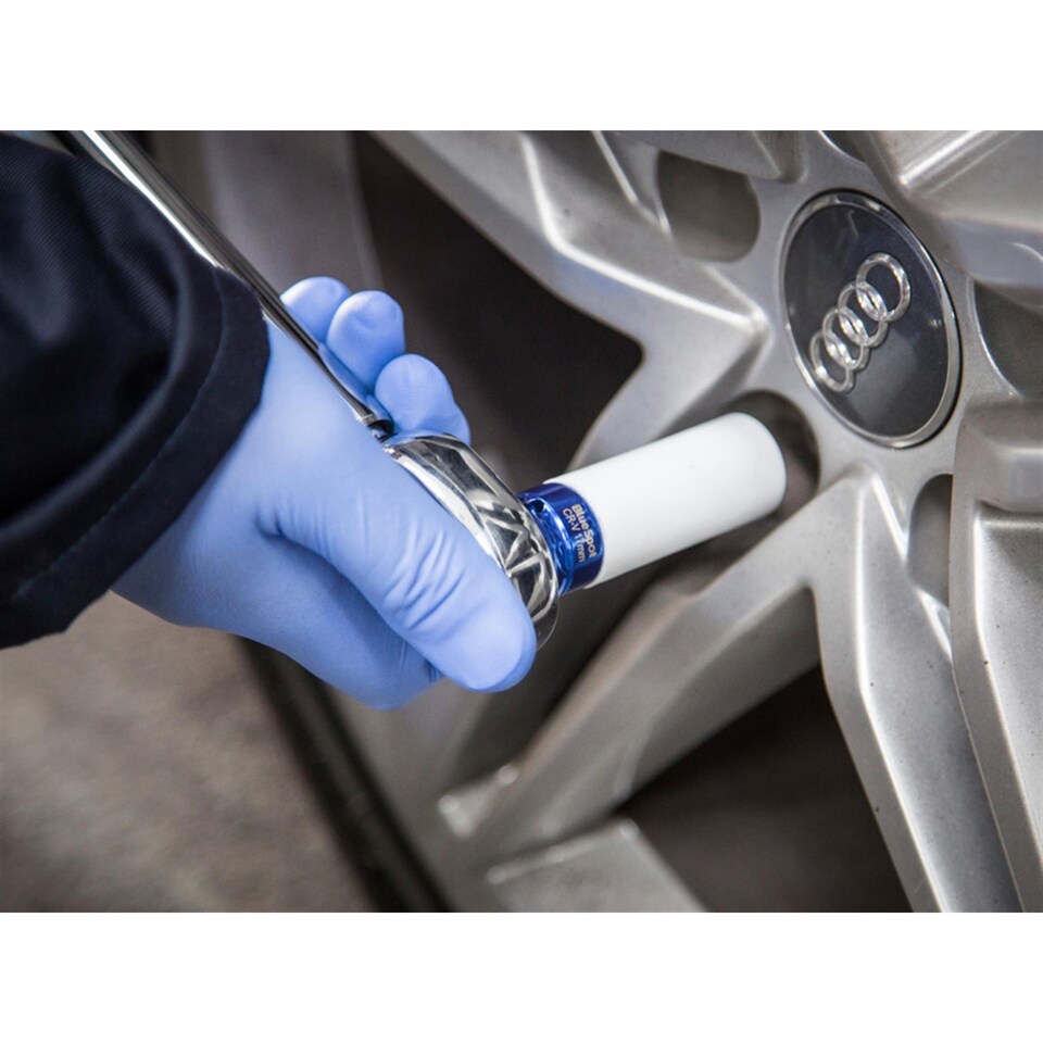image 1 of Bluespot Tools Torque Wrench | Multi | Multi Colour | 1/2in Drive 40-210Nm | 1