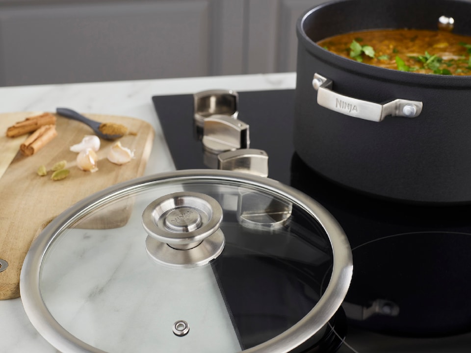 image 1 of Ninja C55000UK ZEROSTICK Stackable 5-Piece Pan Set