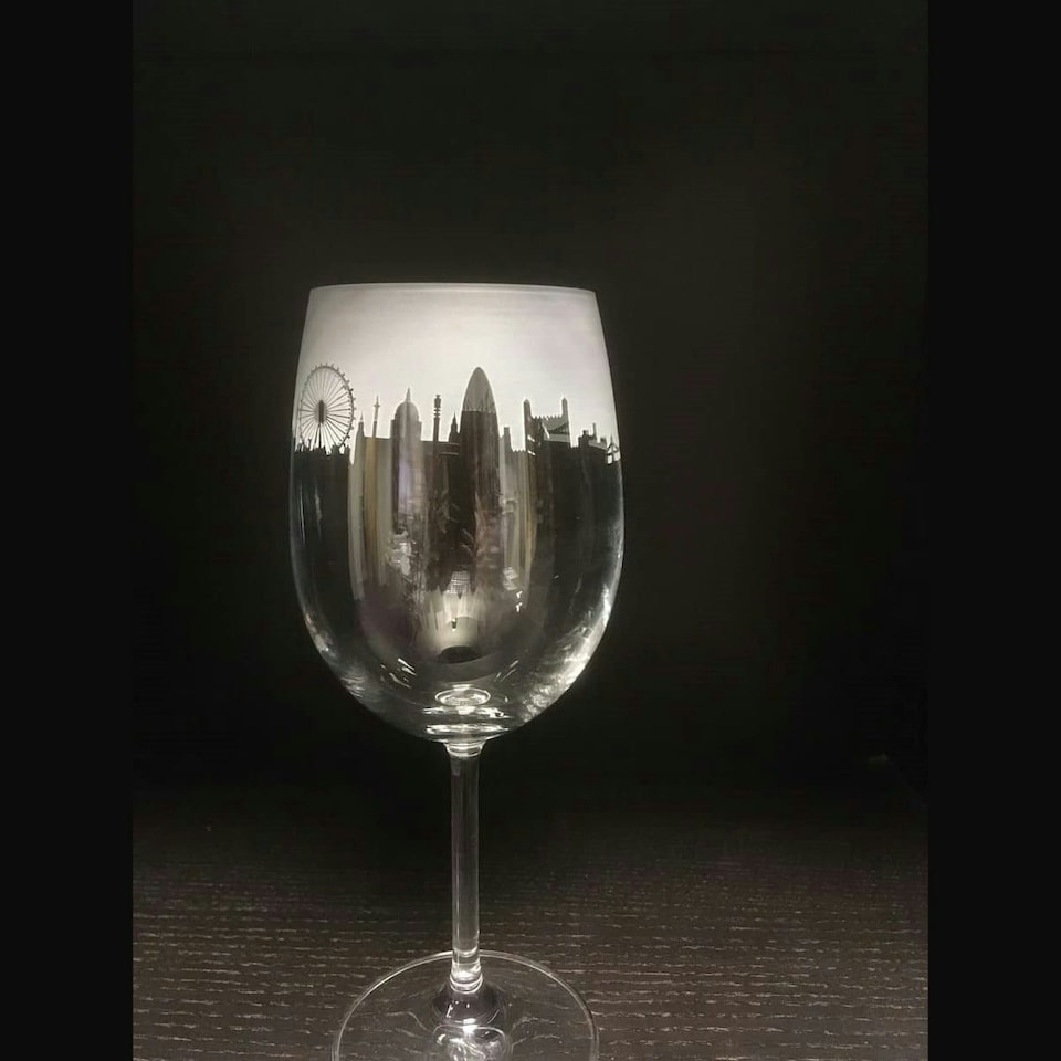 Animo Glass Etched Wine Glass London