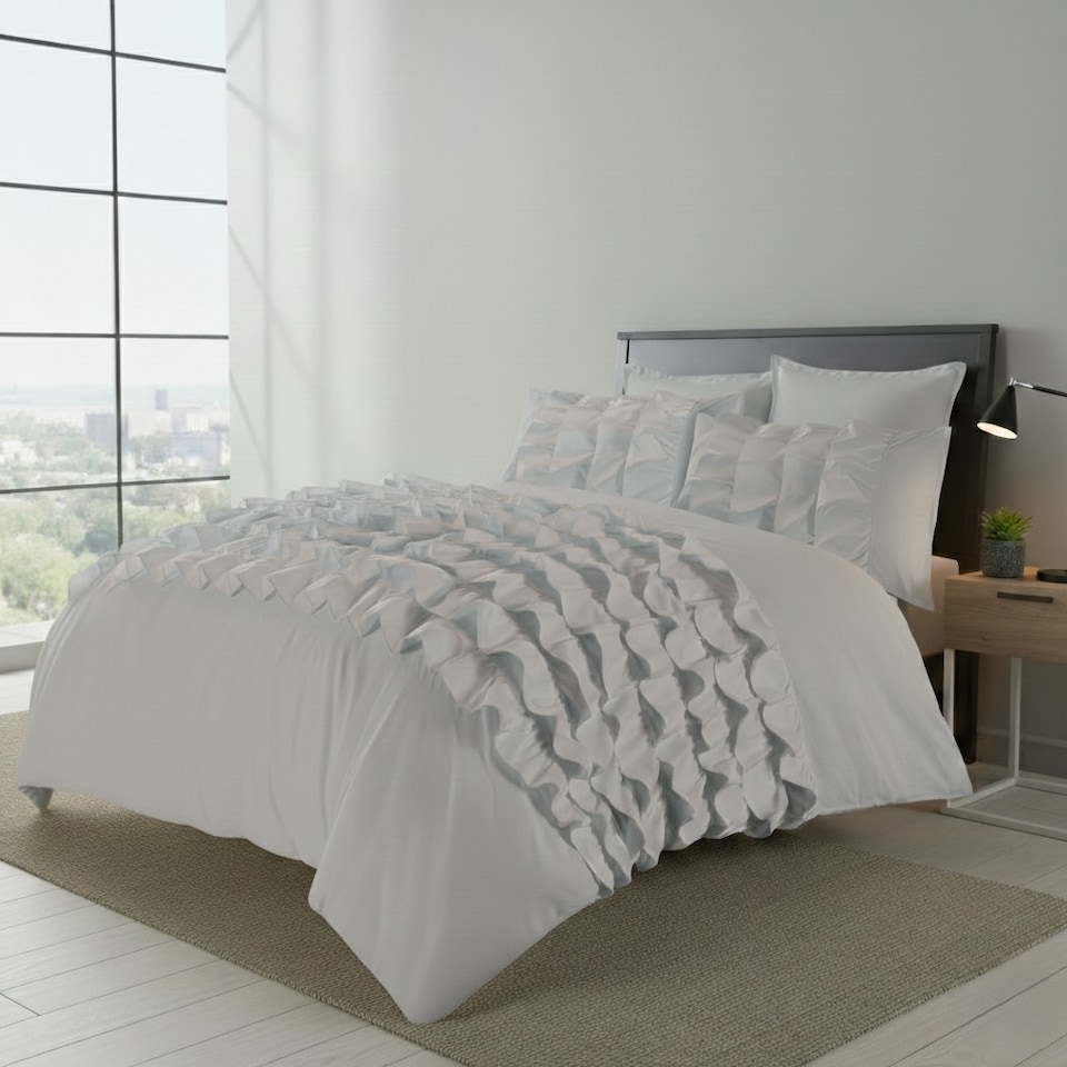 image 1 of Ruffle Border Duvet Cover Soft Elegant Bedding Set with Pillowcases | Silver | King
