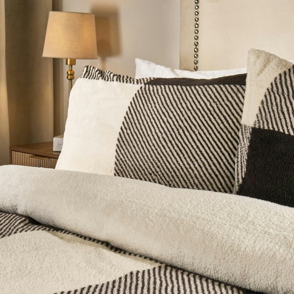 image 1 of OHS Gingham Check Soft Warm Teddy Duvet And Pillowcase Bedding Set Multi | Monochrome | Single