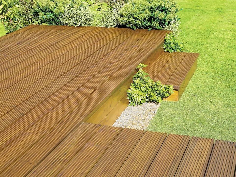 image 1 of Ronseal Quick Dry Deck Oil Natural Oak 2.5L
