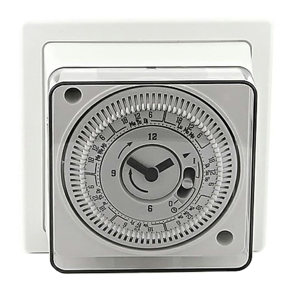 image 1 of Optimum 7 Day Socket Box Timer Time Switch Surface Single Wall Pattress