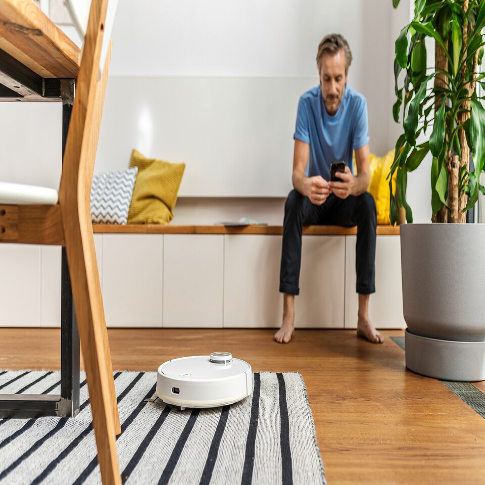 image 1 of Kärcher RCV 3 Robot Vacuum Cleaner