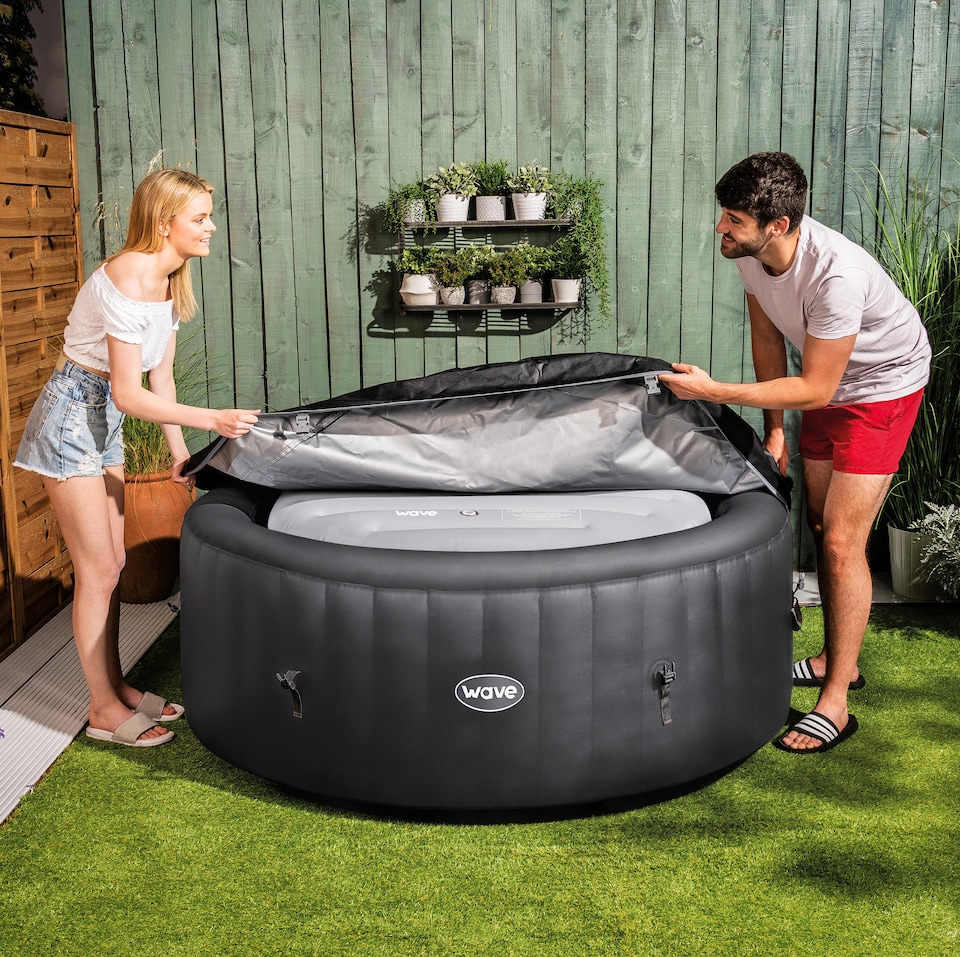 image 1 of Wave Thermally Efficient Inflatable Cover, Como