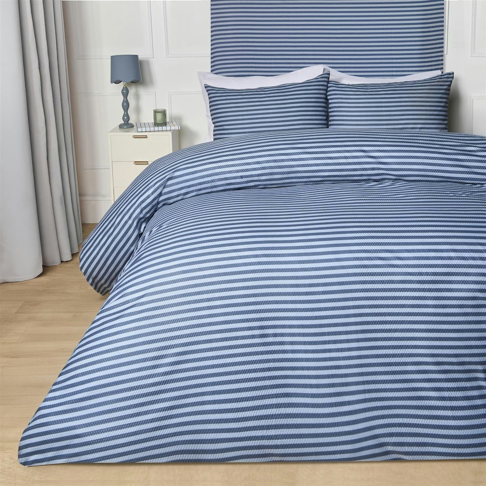 image 1 of OHS Stripe Embossed Soft Cosy Plush Plump Duvet Cover and Pillowcase Bedding Set | Blue | Navy | Double