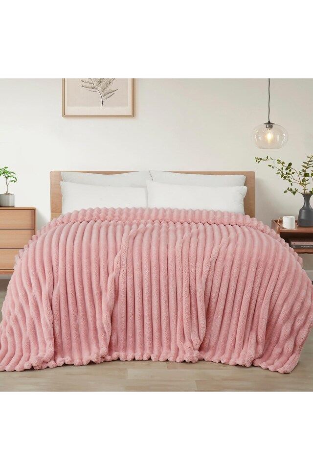 image 1 of Ribbed Jacquard Fleece Blanket Throw 200x240cm - Soft & Cosy Bed Throw