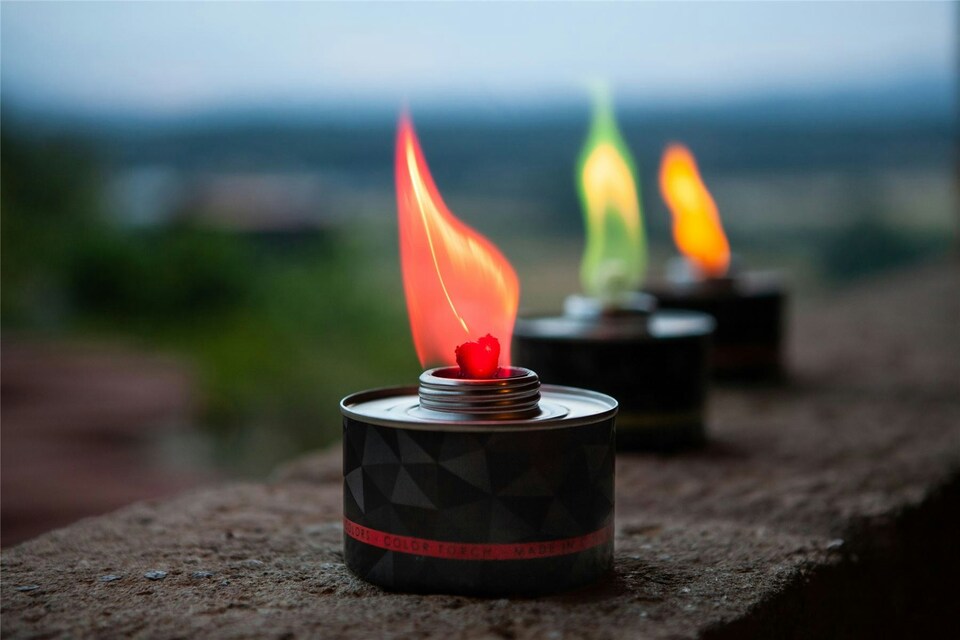 image 1 of Color Torch Outdoor Garden Citronella Candle - 1 x 330ml Red