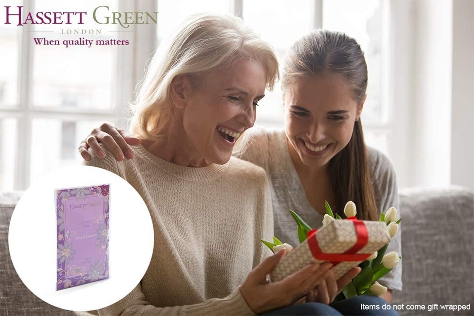 image 1 of Hassett Green London - Lilac & Lavender - Handmade Large Scented Sachets - Pack of 15 - For Wardrobes & Drawers