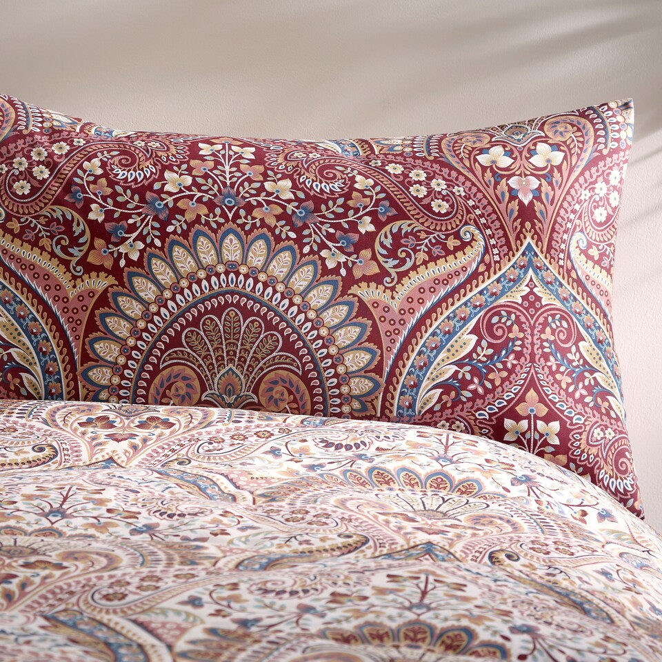 image 1 of D & D Palais Duvet Cover Set Multi
