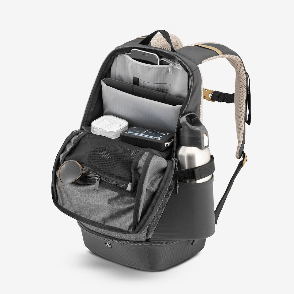 image 1 of Decathlon NH500 Arpenaz 20L Insulated Hiking Backpack