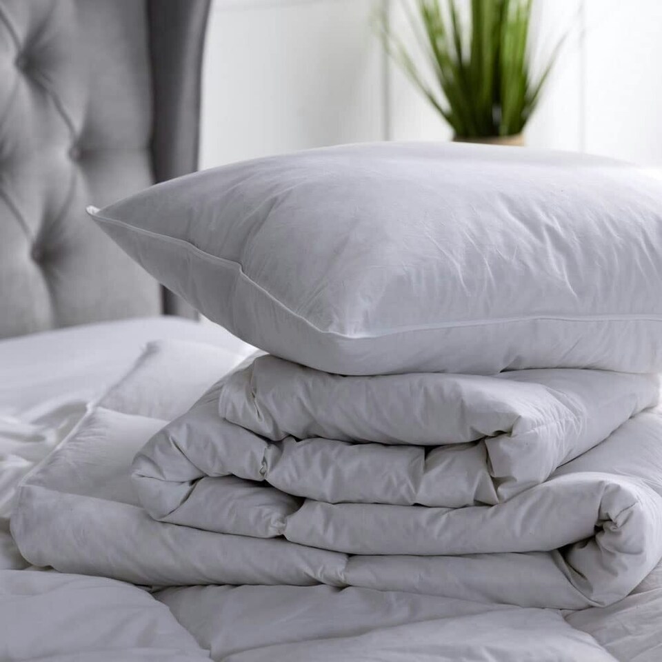 image 1 of Belledorm Hotel Duck Plain Duvet - White - Superking
