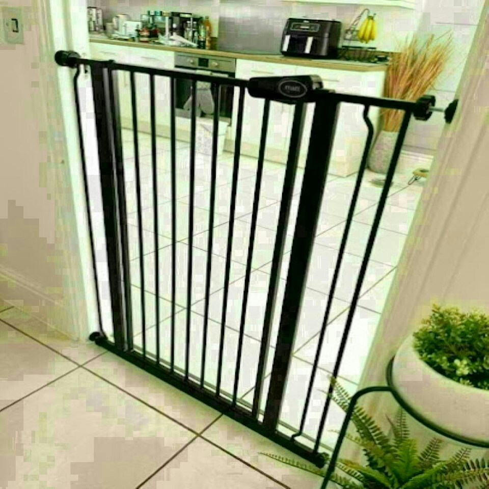 image 1 of Bettacare Extra Tall Pressure Installed Premium Pet Gate, 75cm - 83cm, Matt Black, Pressure Fit Stair Gate for Dog, Safety Barrier for Puppy