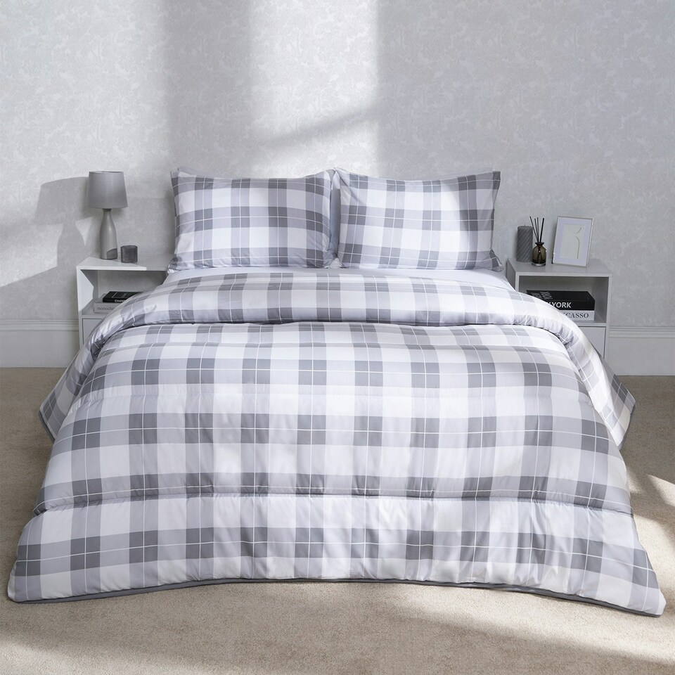 image 1 of OHS Reversible Coverless 10.5 Tog Soft Plush All Year Round Duvet Cover and Pillowcase Bedding Set Grey | Grey Gingham | King