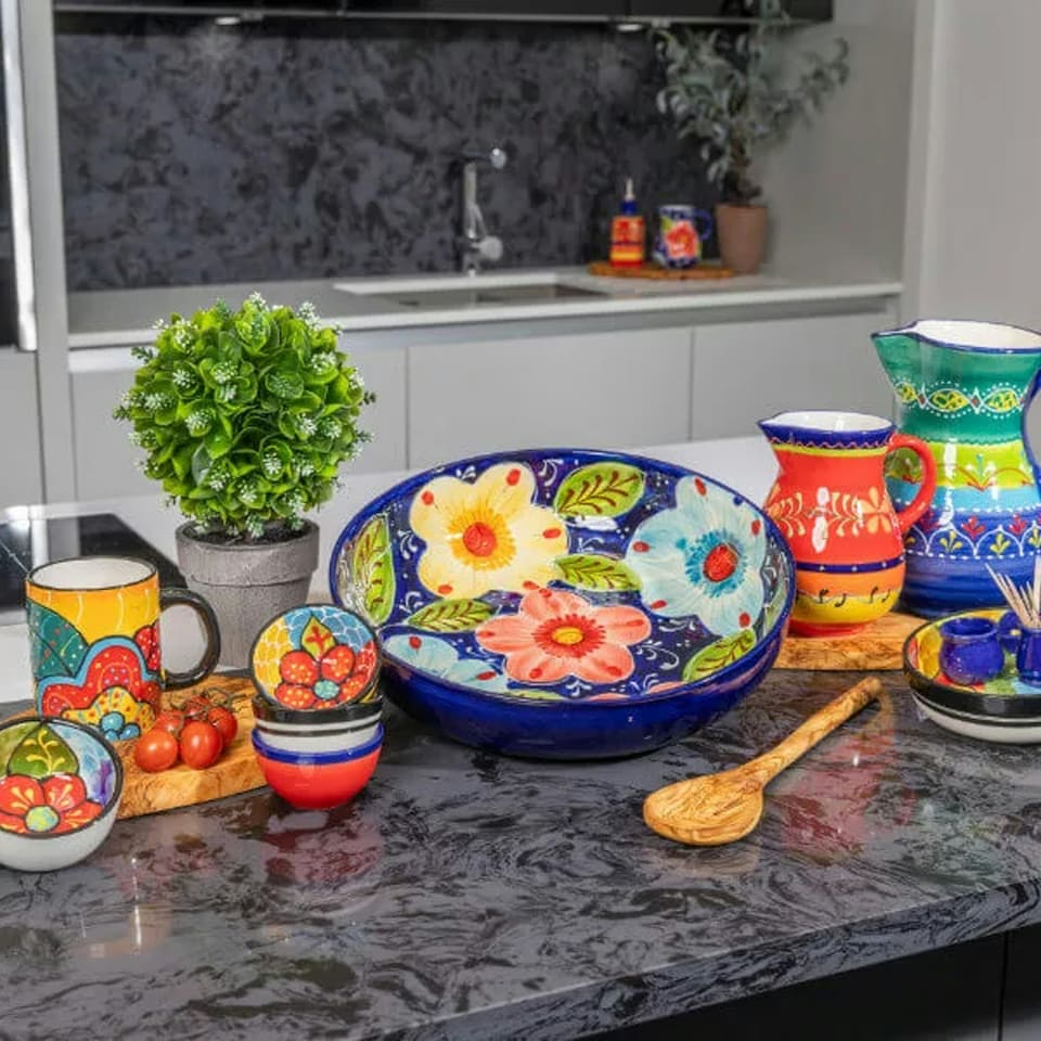 image 1 of Verano Spanish Ceramics Classic Spanish Large Jug - 2L Daisy Chains