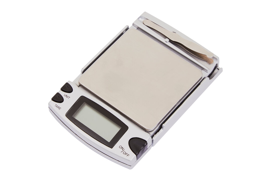 Orsina Small Pocket Scales in Silver