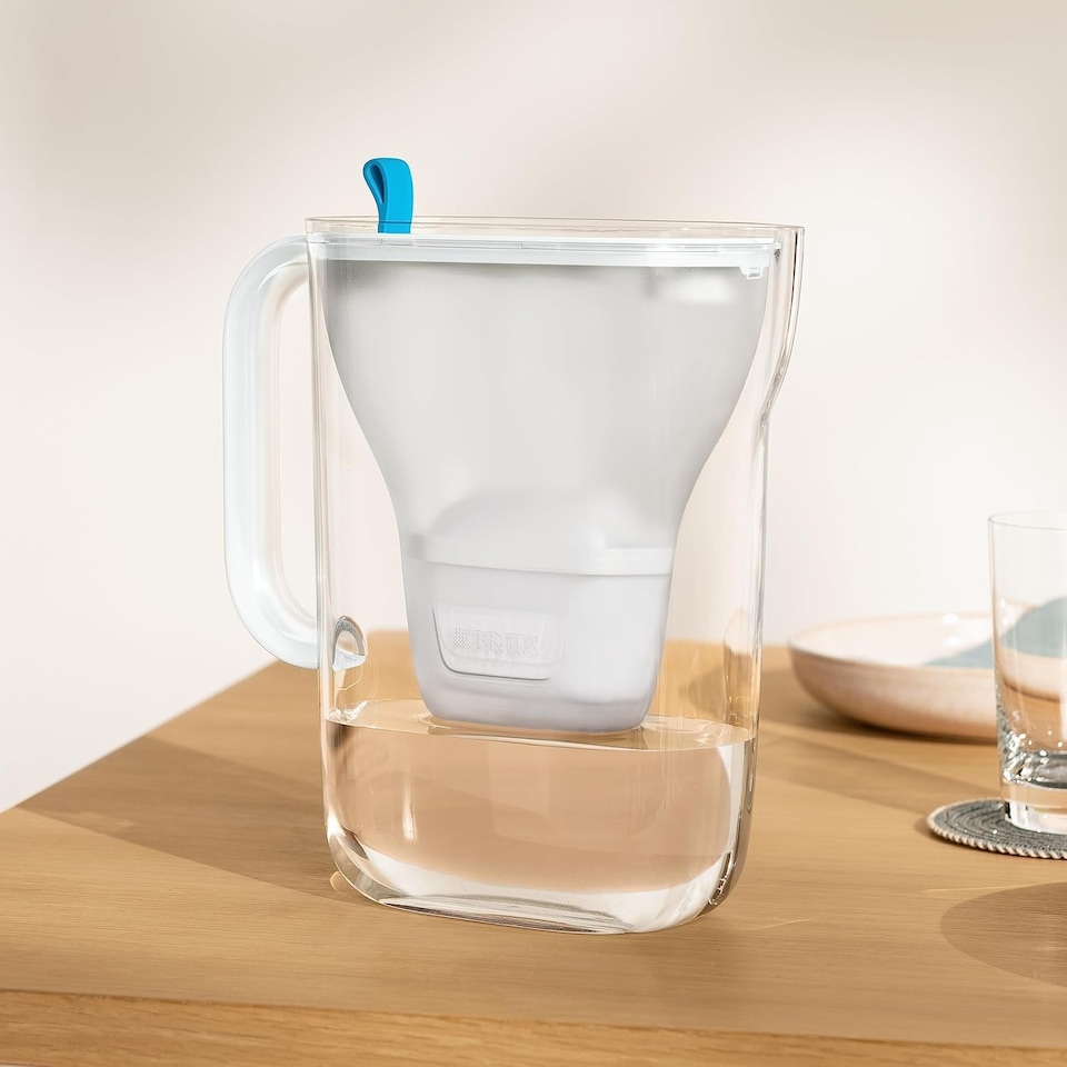 image 1 of BRITA Style Water Filter Jug Blue (2.4L) incl. 1x MAXTRA PRO Pure Performance cartridge