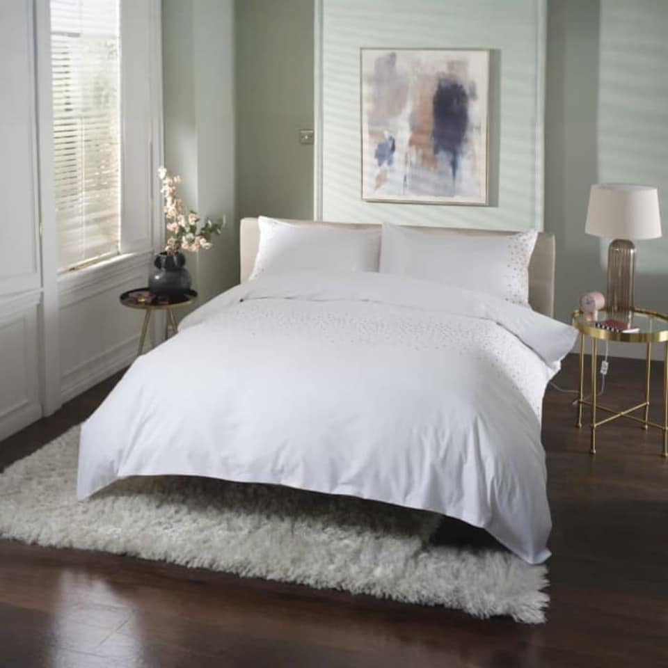 image 1 of Triangles Cotton Duvet Set with Embroidered