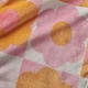image 5 of Catherine Lansfield Retro Daisy Cosy Fleece 130x170cm Blanket Throw Pink