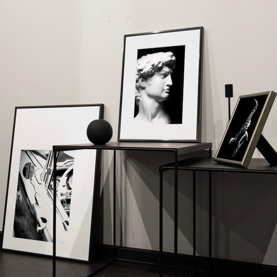 image 1 of Nielsen Classic Aluminium Picture Frame - Real Glass - Polished Jet Black - 40cm x 50cm