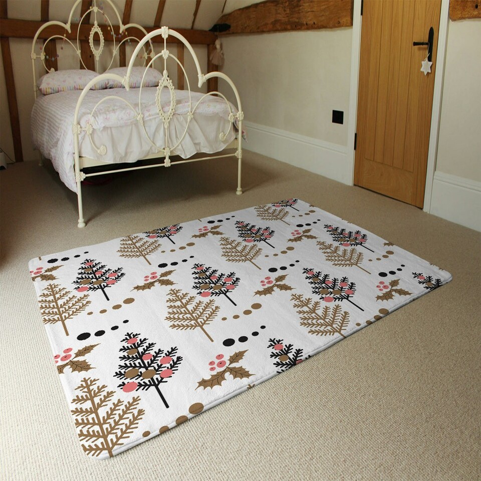 image 1 of Christmas Tree, Holly leaf pattern (Rug) Multi | Small: 60x110cm