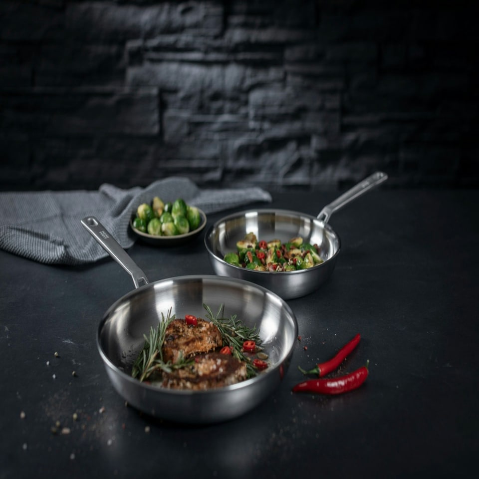 image 1 of CULINARY FIVEPLY Frying pan Set uncoated 24cm/28cm