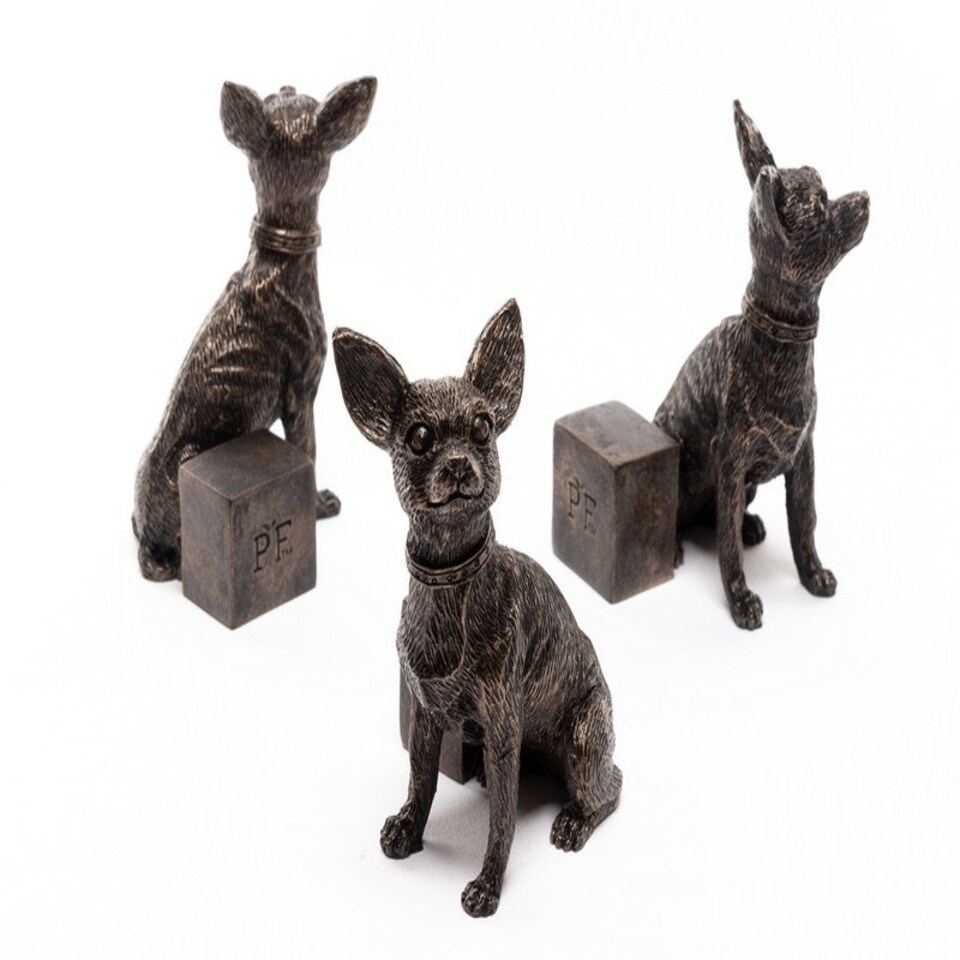 image 1 of Chihuahua Plant Pot Feet - Set of 3 - L5 x W6 x H9.5 cm Grey