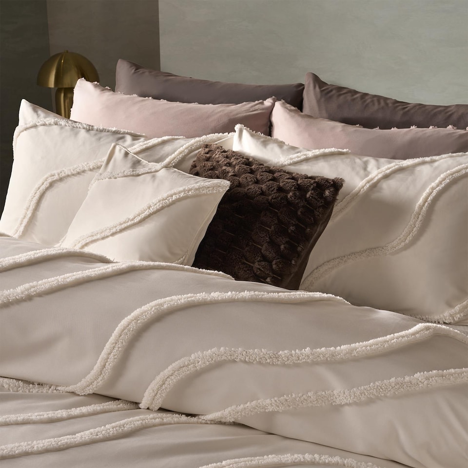 image 1 of OHS Tufted Contour Bedding Set Duvet Cover with Pillowcase | White | Ivory | Double
