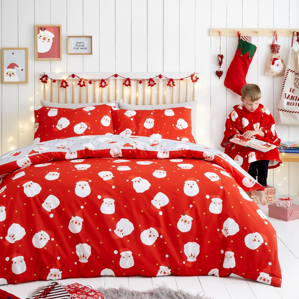 image 1 of Fusion Happy Santa Duvet Cover Set Red